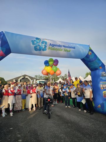 202510-combifunrun-571668211_122231926910161512_6990154797765880169_n